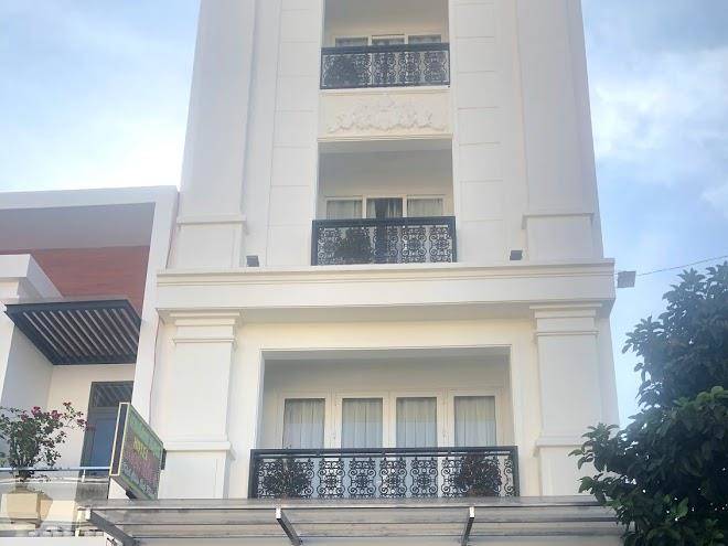 Hotel ngoc hoi 4