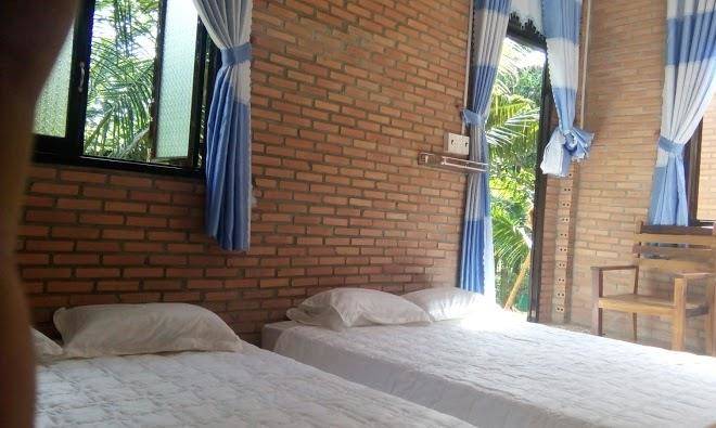 Long river side hotel