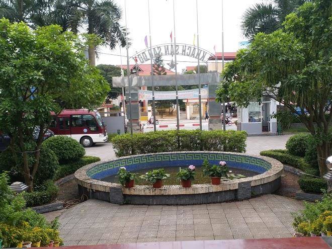 Red star hotel