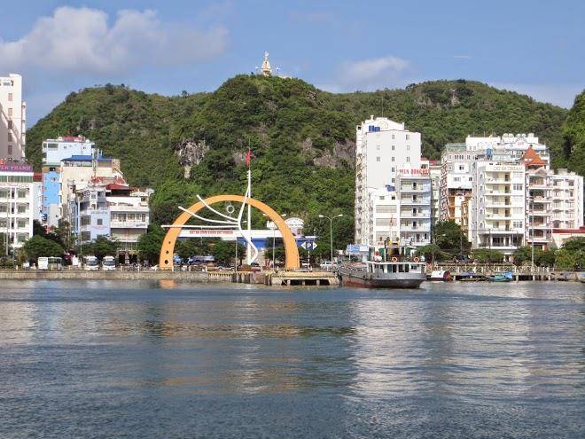 Catba central hotel
