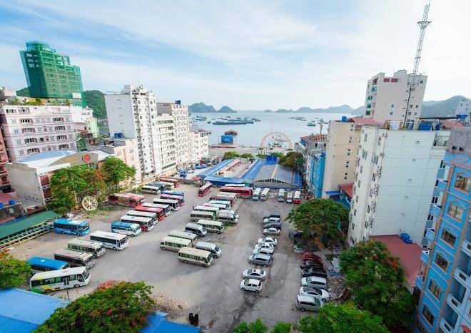 Sea dragon hotel