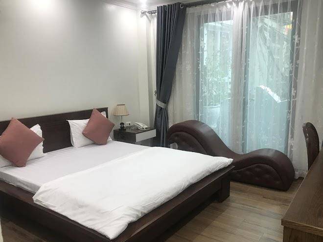 Kim hotel cu dt