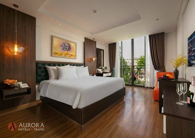 Aurora hotels & travel