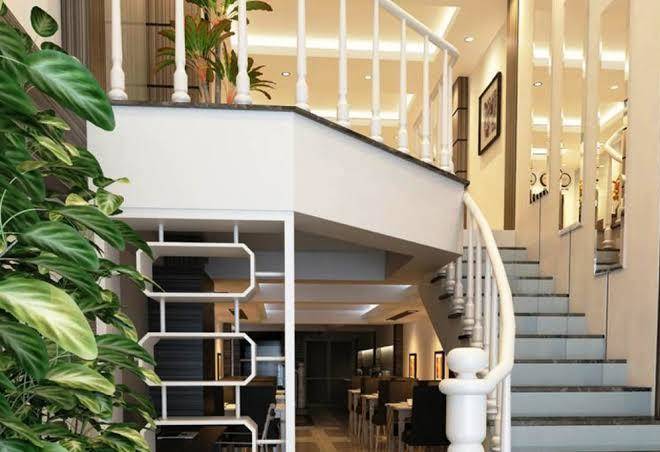 Hanoi crystal hotel