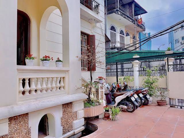 Tuna homestay