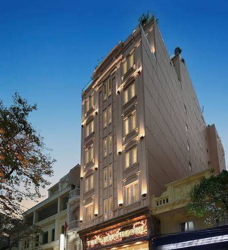 The light hotel