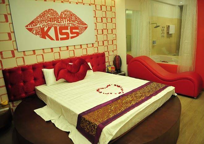 Hotel kiss
