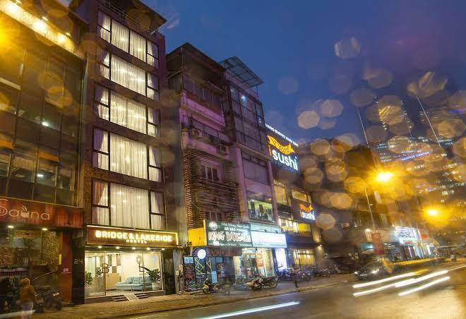 Bridgelakeside hotel hanoi
