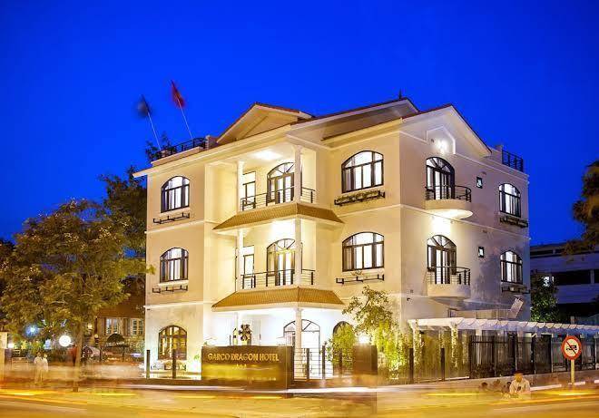 Garco dragon hotel
