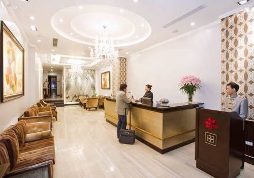 Demantoid hotel