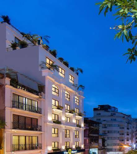 The q hotel