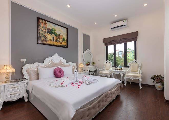 Royal airport hotel convenient & friendly