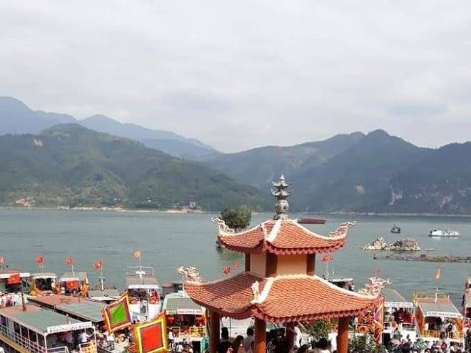 Nha ngh bo lam
