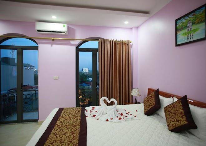 The jade dragon hotel