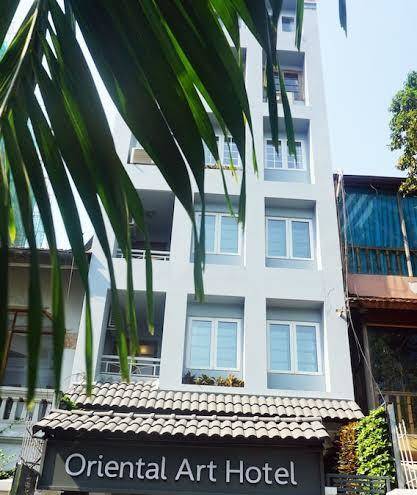 Oriental art hotel