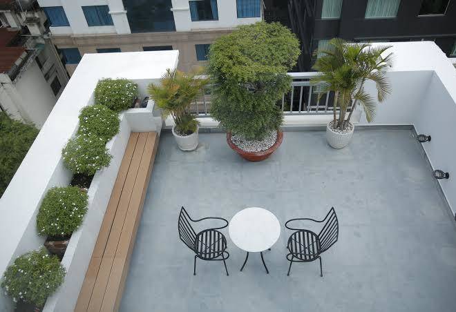 White lotus hotel saigon