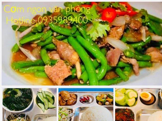 Banh xeo tom nhy com van phong bich lien