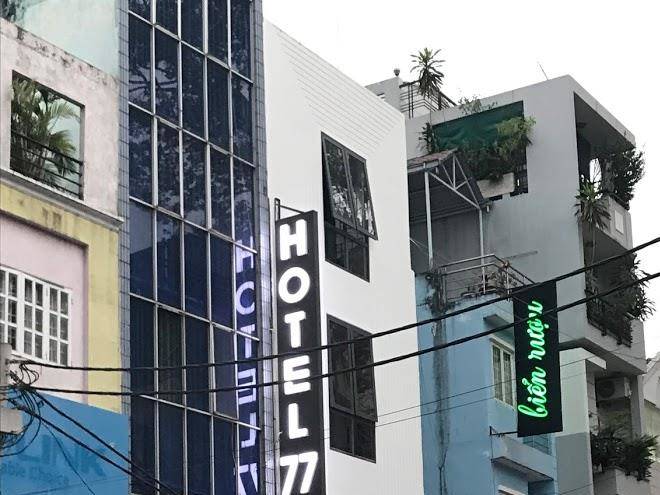 Hotel 77