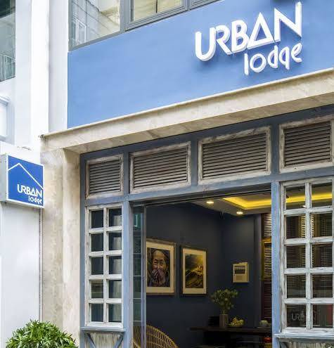 Urban lodge hotel
