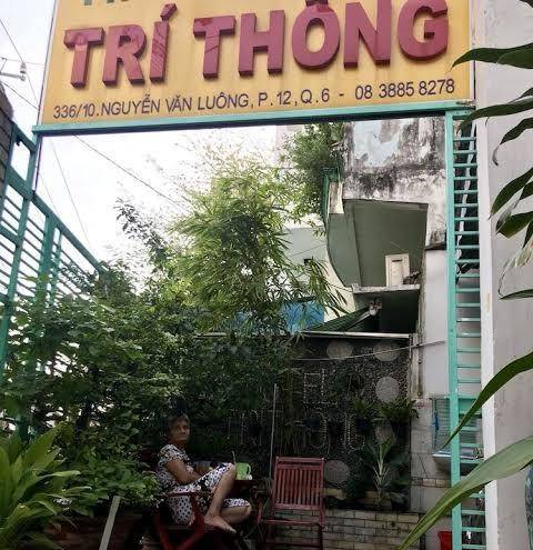 Khach sn tri thong
