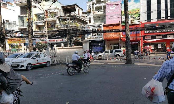 Hotel qunh anh