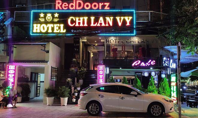 Khach sn chi lan vy