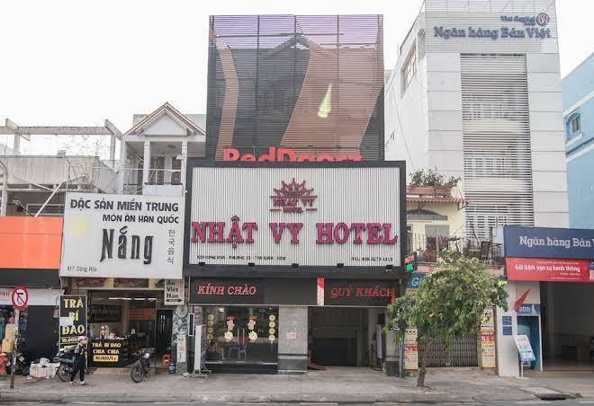 Reddoorz cong hoa street 3