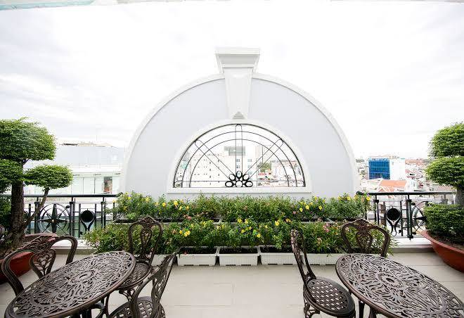 Le saigon hotel