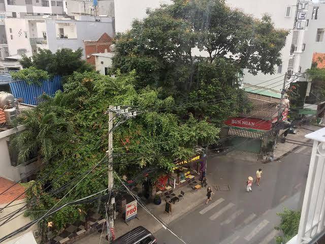 Th airport hotel