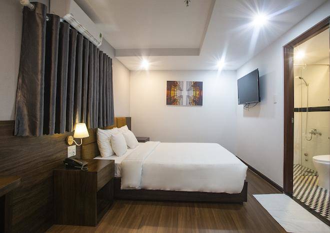 Lee hotel