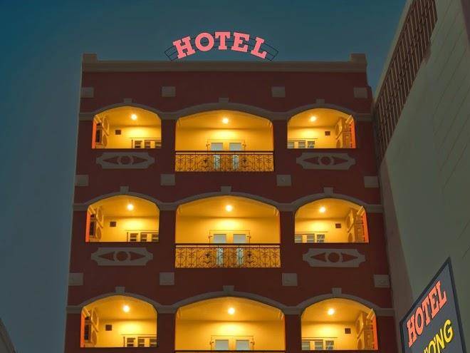 Thuong gia ch ln hotel