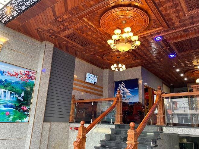 Hotel hoang quan