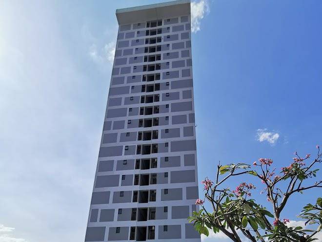Mayla saigon downtown rooftop pool