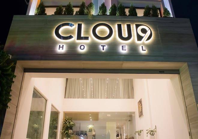 Khach sn cloud 9