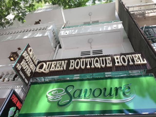 Queen boutique hotel