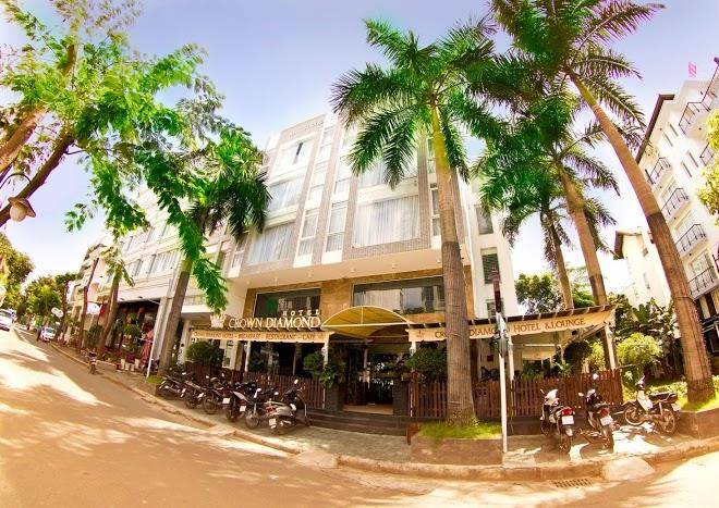 Crown diamond hotel