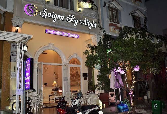 Sai gon by night luxury hotel
