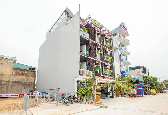 Spot on 876 trang an happy hotel