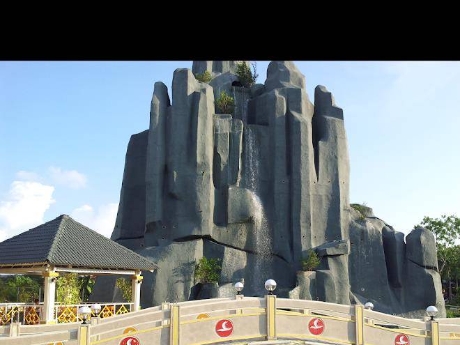 Tay thanh tourist area