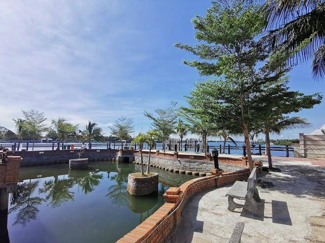 Allure garden hotel