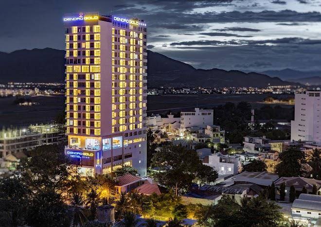 Dendro gold hotel