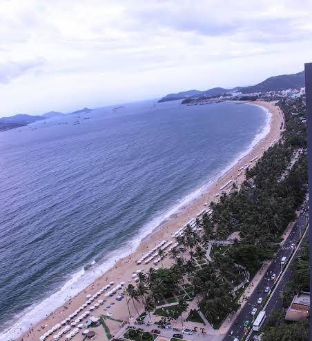 Gold ocean