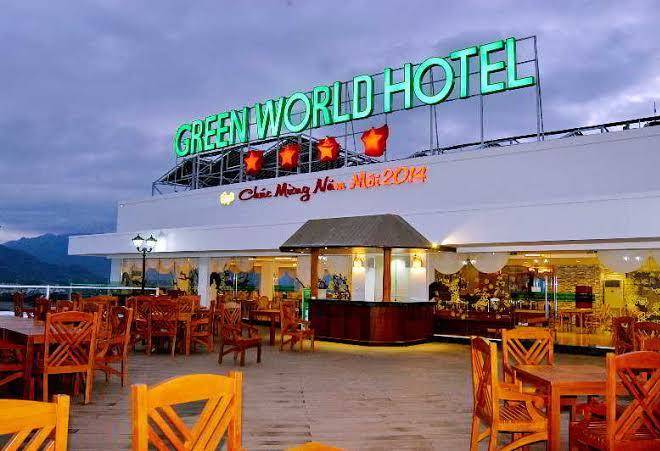 Green world hotel