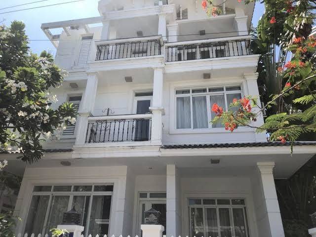 Nha Trang Beach Image