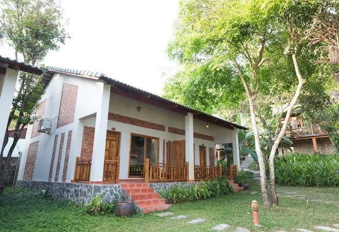 Ancarine beach resort