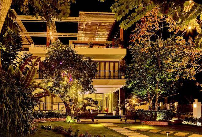 Khach Sn Son Tra Hill Image