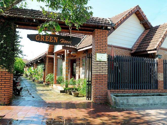 Green hotel