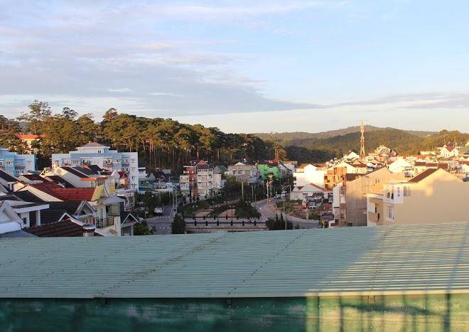 Dalat downtown backpacker