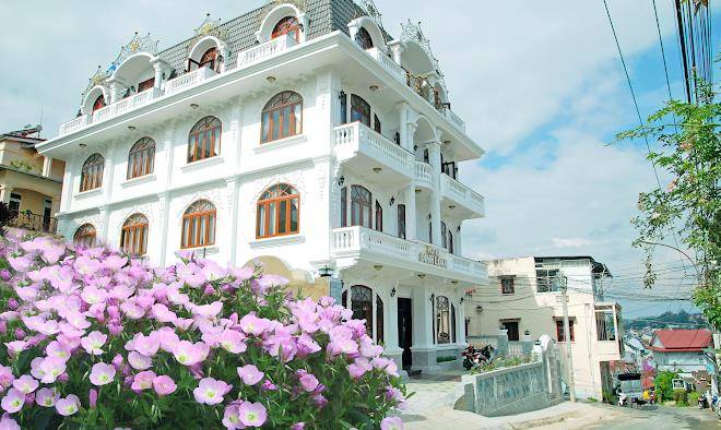 Dinh loan hotel
