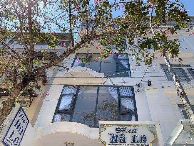 Ha le hotel